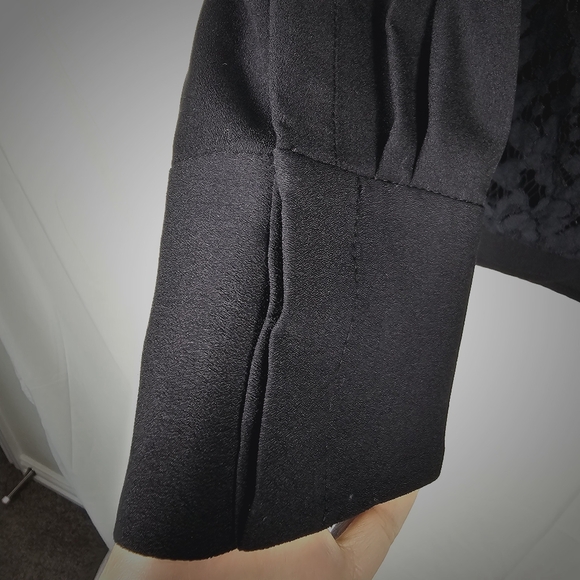 Antonio Melani Blouse - Picture 5 of 16